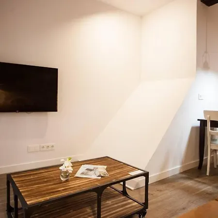 Bonito Apartamento, Nuevo Y En El Casco Viejo!!! * Bilbao